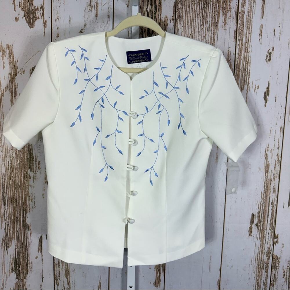 Willow Ridge, White Blouse with Blue Embroidered Details. Size 10. Shoulder pads